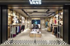 Vans-3-min
